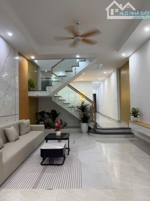 CHÍNH CHỦ BÁN NHÀ MẶT PHỐ TRẦN HỮU TRANG- PHAN ĐĂNG LƯU & LÊ THANH NGHỊ - GIÁ CHỈ 7,9 TỶ - 7
