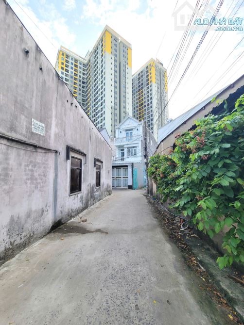 3Tỷ650__84,5m2__Đất tặng Nhà 2 mặt tiền trước sau_gần BigC Go Dĩ An, Làng Đại học Quốc Gia - 8