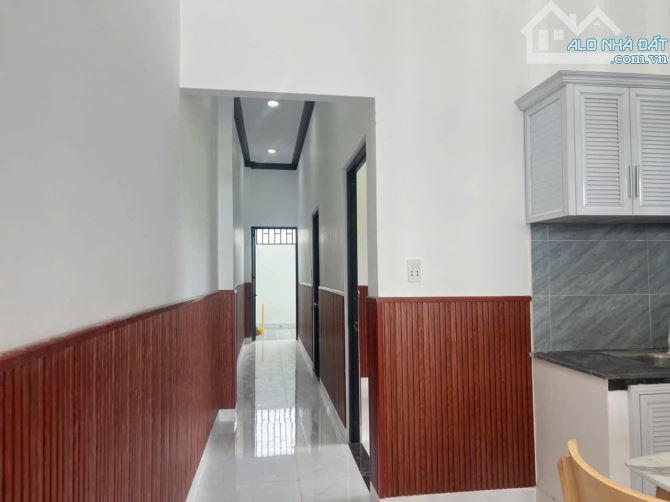 Nhà Cấp 4 Xây Kiên Cố 4 x 25m Đường Xe Hơi Full Nội Thất Sẵn. Sổ Hồng Riêng Thể hiện đường - 9