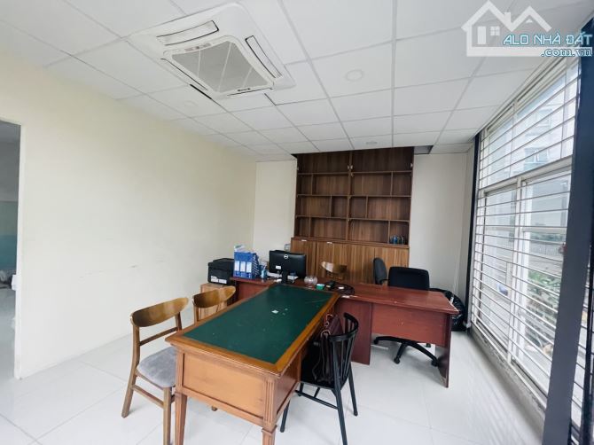 Shophouse 2 tầng Nguyễn Văn Dung P.An Nhơn 420m2 giá chỉ 13.9 tỷ - 9