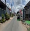 Nhà nhánh hẻm D5 nhánh nhựa trường đại học khu dân cư đông đúc