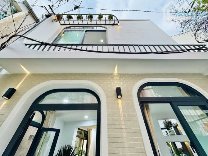Nguyễn KIỆM P4 PHÚ NHUẬN NHÀ 2 TẦNG BTCT 41.6m2 3PN CĂN GÓC FULL NỘI THẤT CAO CẤP giá 5ty8