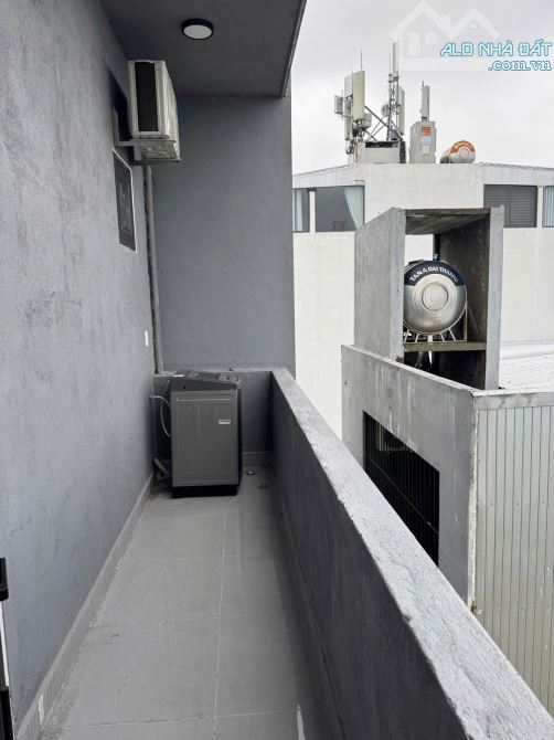 TOÀ CĂN HỘ 6 TẦNG FPT - DOANH THU GẦN 50 TRIỆU/THÁNG - NHỈNH 11 TỶ