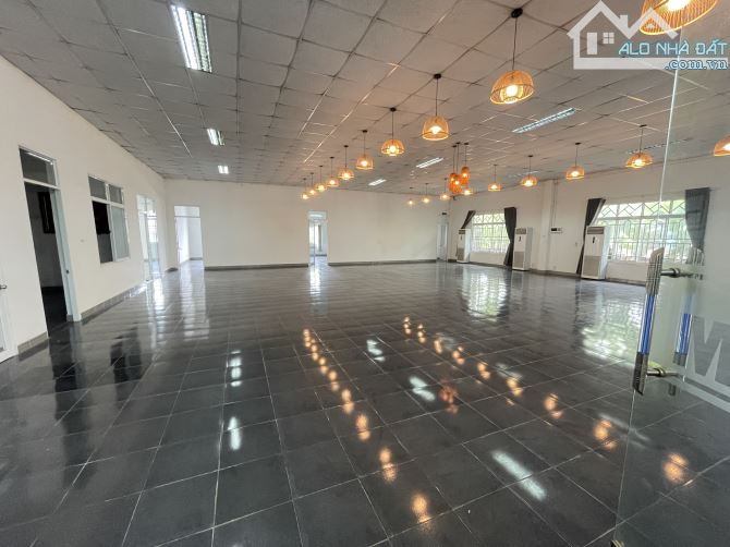💥 CHO THUÊ SHOROOM QUỐC LỘ 1A PHÚ TÀI QUY NHƠN 650m2