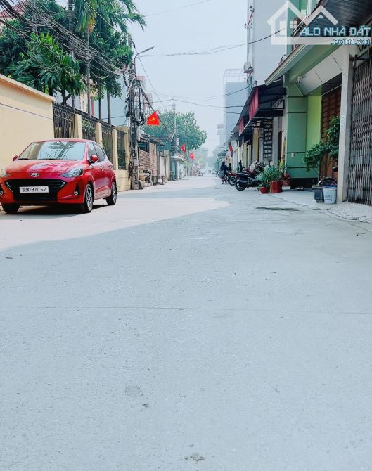 BÁNn HOA HẬU 48M  ĐƯỜNG THÔNG NỞ HẬU Ô TÔ TRÁNH NHAU VÂN NÔI CHỈ HƠN 3Đ