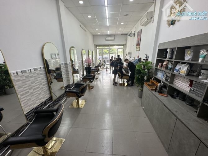 Bán Lô Đất Mặt Tiền Đường 7 Linh Trung 6x32 =190m2 Giá 17,8 Tỷ