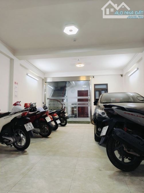 Bán nhà Phố Minh Khai, Lạc Trung, Hai Bà Trưng, 90m2 x 8 tầng, Mt 5,5m, Giá: 26,8 tỷ( ctl)