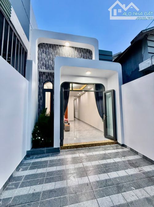 Bán nhà phố tuyệt đẹp ngay ql1a gx ngũ phúc hố nai 3 giá tốt quá rẻ ạ