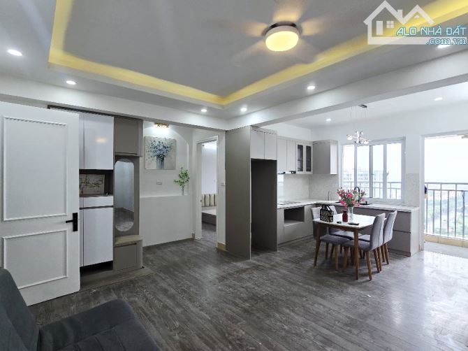 - Bán Chung Cư CT9A Phường Việt Hưng, Long Biên 85m2, giá 4,55 tỷ