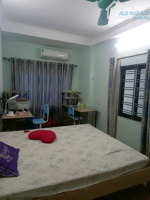 Bán nhà Lê Quang Đạo 40m²x 5T - KD - Lô Góc - Ngõ Thông -Full Nt ở ngay - giá chỉ 9,45 tỷ.