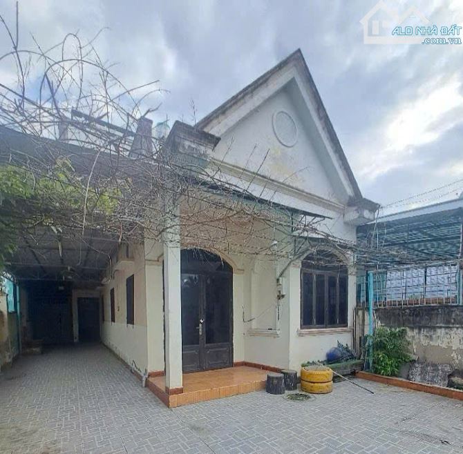 Lô góc 2 Mặt tiền, cách Hà Huy Giáp 150m, 8x22, thực tế 176m, Nhỉnh 6ty4