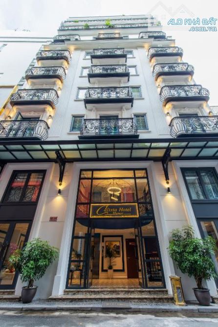 SIÊU PHẨM TOÀ KHÁCH SẠN Lô góc ,XÂY 280M2 X  9 TẦNG – THANG MÁY – PHỐ CẦU GIẤY