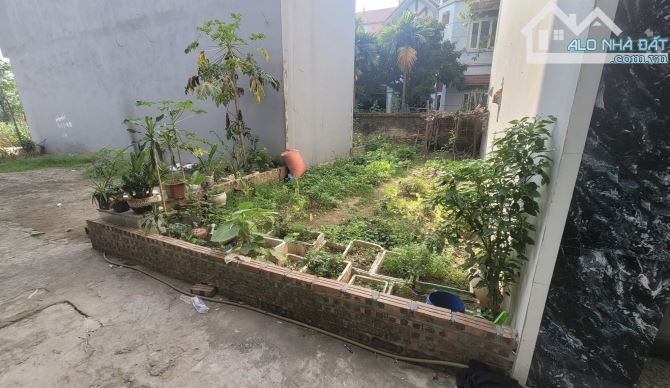 Bán đất Yên Nghĩa, Hà Đông, 48m2, ôtô đỗ cửa, ra đường chính chỉ 10m, giá rẻ đầu tư