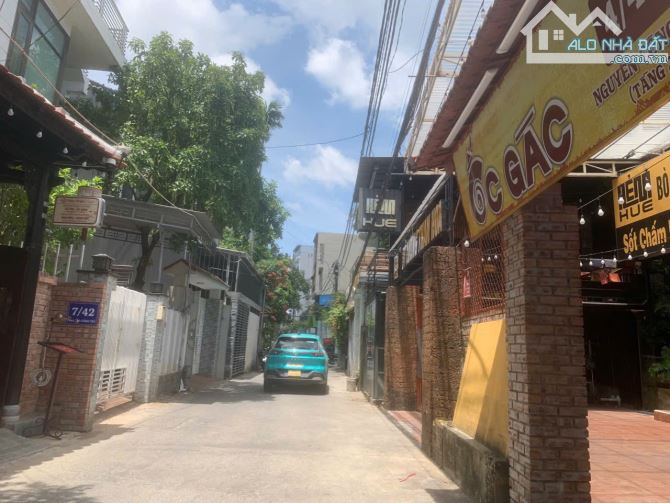 Bán 300m2 Đất Mặt Tiền kiệt Oto tránh nhau đường Nguyễn Thái Học thông Nguyễn Công Trứ