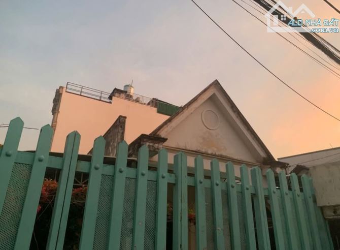 Bán nhà Hà Huy Giáp, p. Thạnh Lộc Q12, C4, 8x22m, 176m2, HXH, 6ty400