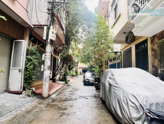 BÁN NHÀ NGHĨA ĐÔ 5TẦNG – 38m² - PHÂN LÔ VIP – VỈA HÈ Ô TÔ TRÁNH – NHÀ ĐẸP NHƯ MỚI!