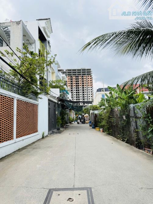 Bán Gấp nhà Đ số 3 BHH gần chung cư Gia Phú hẻm 6m 72m2,3 Tầng Nhỉnh 6 tỷ