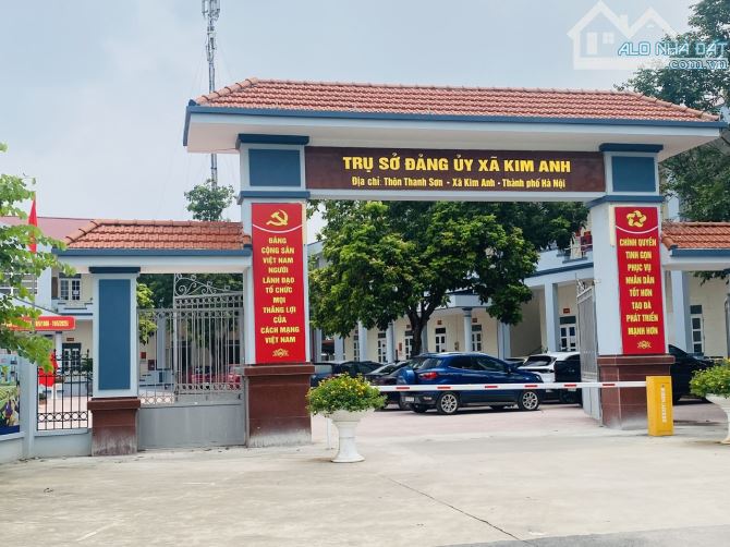Rẻ nhất Kim Anh- 200m2 đất F.0-tặng nhà dân mới xây-ô tô đỗ cửa
