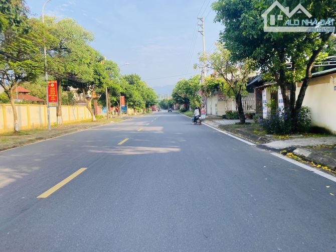 Rẻ nhất Phù Linh-73m2-đường thông-ô tô đỗ cửa-nhỉnh 1 tỷ.