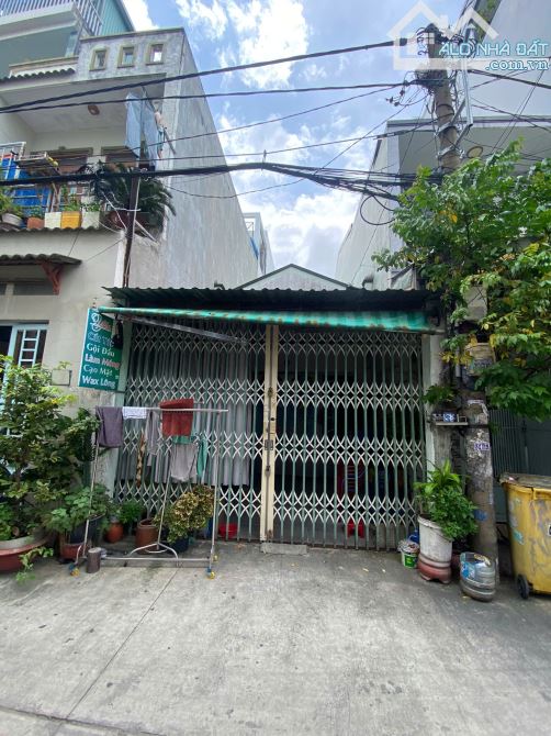 bán nhà bờ bao tân thắng, 90m2, 4x23m, đối diện EON TP, 2 mặt hẻm, hẻm ô tô 5m
