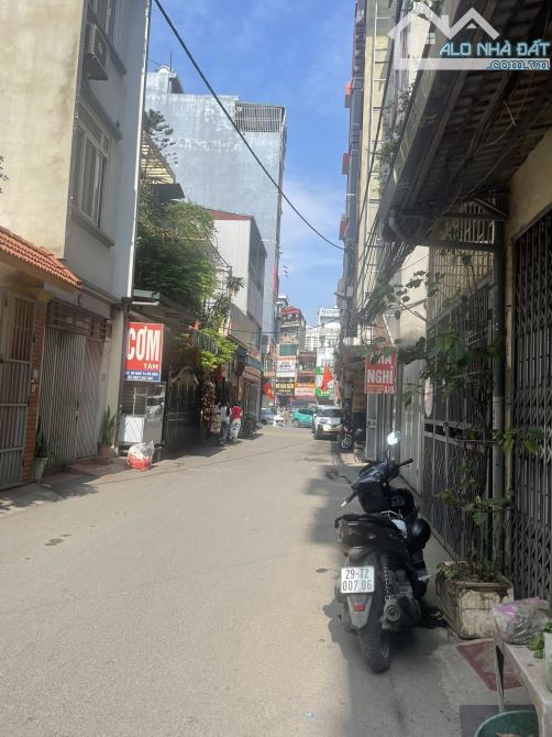 BÁN ĐẤT TẶNG NHÀ ĐẦU TƯ TỐ HỮU 108M2 4T - KINH DOANH -  PHÂN LÔ Ô TÔ TRÁNH - GIÁ 24 TỶ
