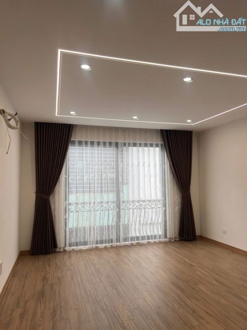 🏡 Thạch Bàn – 39m² – 6 tầng – Thang máy – Giá 8,5 TỶ - 11