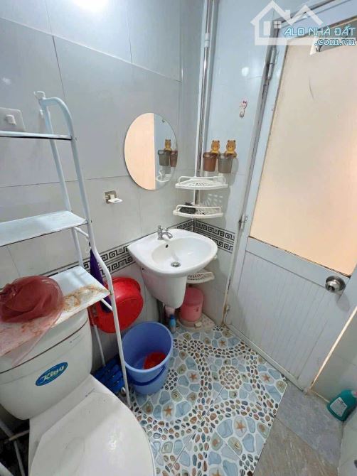 Bán nhà 1 lầu hẻm 137 đường Hoàng Văn Thụ 1,8 tỷ - 11