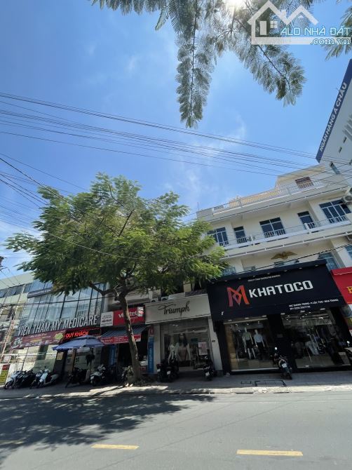 ✅ Bán Nhà 3 Tầng Mặt Tiền Quang Trung ngang 4.8m giá tốt - 1