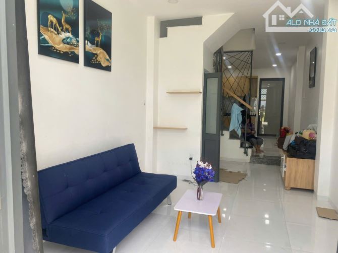 Cần bán nhà 2 tầng căn góc đẹp, đường Ngô Đến, Nha Trang giá bán 2,5 tỷ - 2