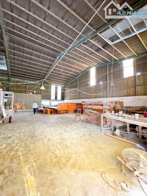 Bán Nhà Xưởng Sản Xuất Trung Hòa TRẢNG BOM Gần 4000m2 - 1