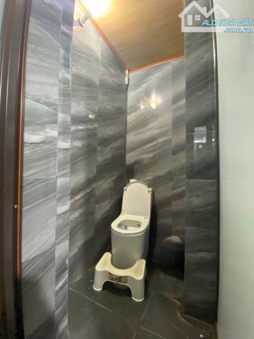 tập thể Thạch Bàn tầng 1 2PN SỔ ĐỎ chỉ 2,55tỷ - 1