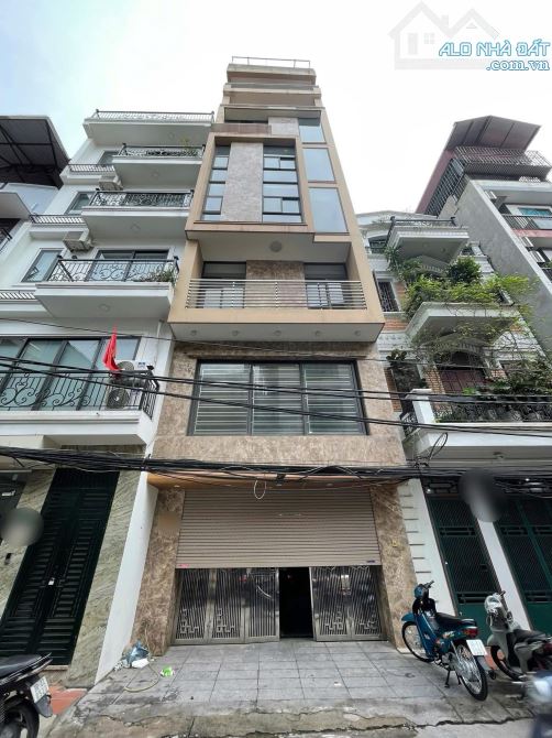 NHÀ ĐẸP HIẾM CÓ – PHÂN LÔ PHỐ DƯƠNG KHUÊ 55m– Chỉ 11,2 tỷ - 1