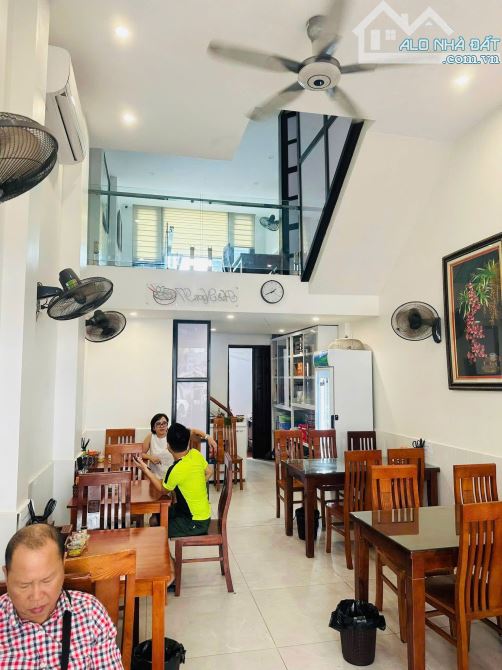 Nhà Mặt Phố Nguyễn Thị Định Cầu Giấy 42m2 6 tầng mt 4.2m - 1