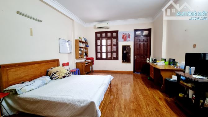 17tr/ tháng . nhà giá rẻ nhất khu, phân Lô ngõ 168 Nguyễn Xiển dt 55m x4 tầng, mt 4m - 1
