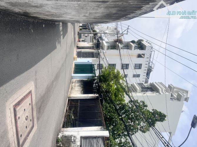 Bình Trưng Đông Q2, bán đất 95m2 đường thông - 1