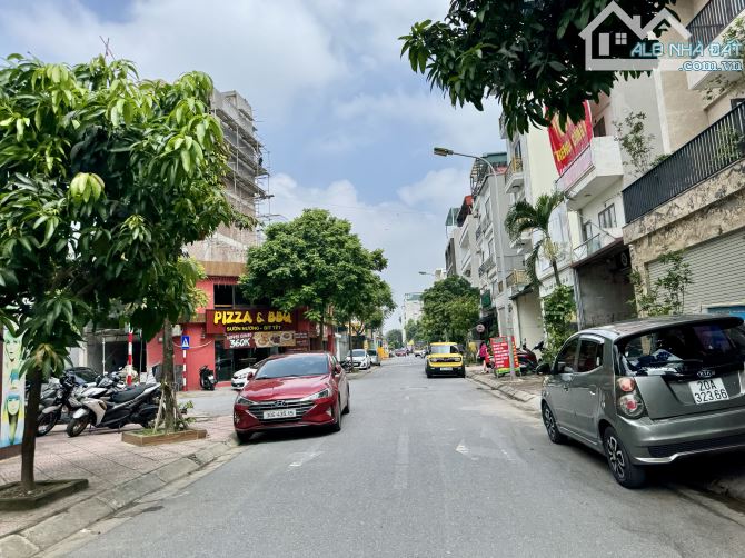 Bán đất đấu giá Phúc Lợi, mặt phố kinh doanh vỉa hè 3 oto tránh dt 80m mt 5m - 1