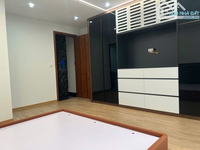🏡 Thạch Bàn – 39m² – 6 tầng – Thang máy – Giá 8,5 TỶ - 1