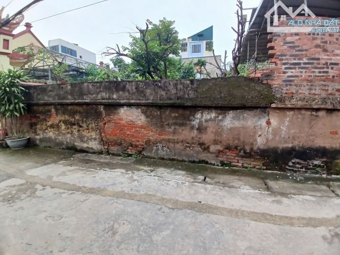 Bán lô đất Quang Lãm, sổ vuông đẹp, ngõ ô tô, phù hợp ở và kd 50m2, mt 4m giá chỉ 5.35 tỷ! - 1