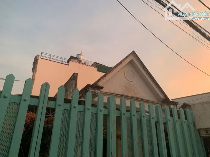 Lô góc 2 Mặt tiền, cách Hà Huy Giáp 150m, 8x22, thực tế 176m, Nhỉnh 6ty4 - 1
