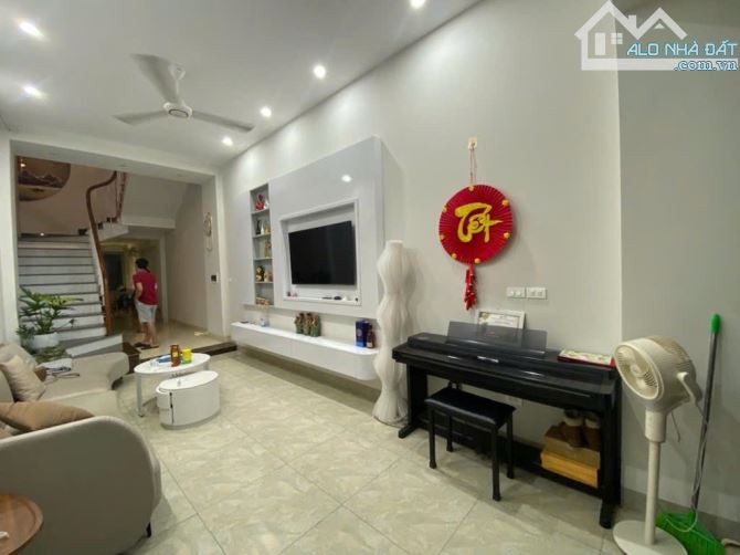 Nhà mới dân xây Đa Sỹ- Hà Đông, 10m Oto tránh , nhà 60m xây 5 tầng 5 ngủ giá hơn 8 tỷ - 1