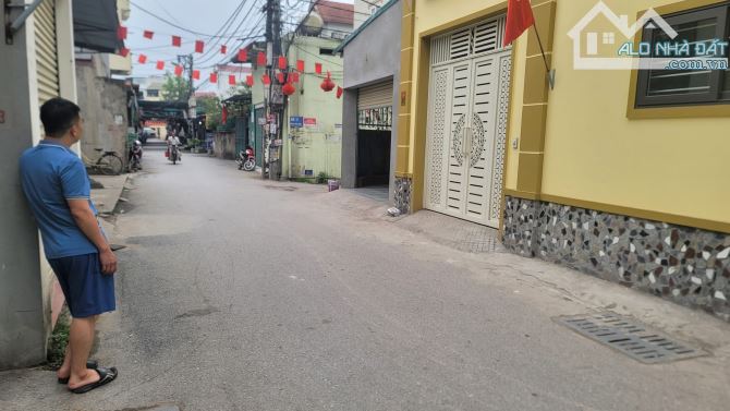 Bán đất Yên Nghĩa, Hà Đông, 48m2, ôtô đỗ cửa, ra đường chính chỉ 10m, giá rẻ đầu tư - 1