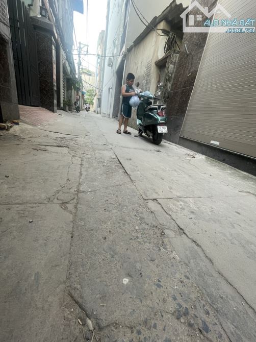 Bán đất PHÚ DIỄN 45m2 - MT 4,8M - Ô TÔ ĐỖ CỬA - vài bước chân ra phố. Hơn 8 đồng. - 1