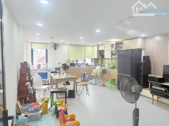 Nhà đẹp 7 tầng, thang máy, 63m, ô tô đỗ cửa, ở sướng, kinh doanh đỉnh, Trần Quang Diệu - 16