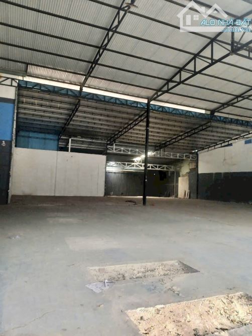 Cho thuê xưởng mặt tiền ql1A hố nai kinh doanh tốt hơn 400m2 chỉ 30 triệu quá rẻ ạ - 2