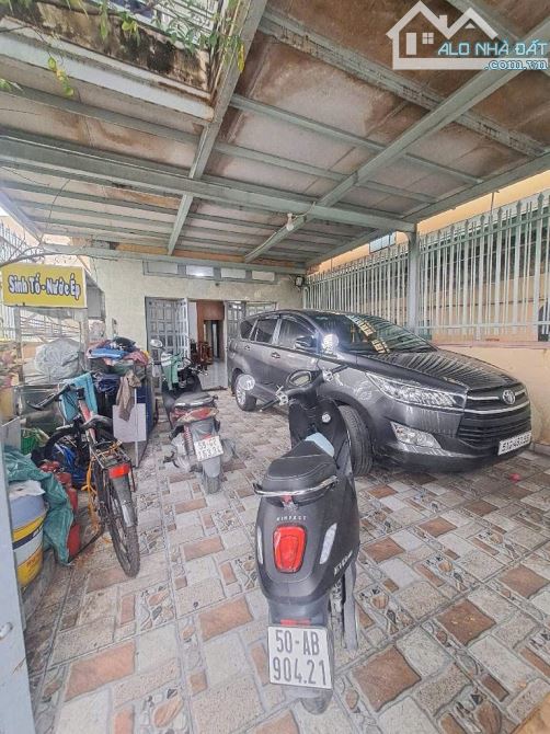 Bán nhà 2 tầng đường VƯỜN LÀI, phường AN PHÚ ĐÔNG, Q12, dt330m²(11x30).DÒNG TIỀN 25tr/th - 2