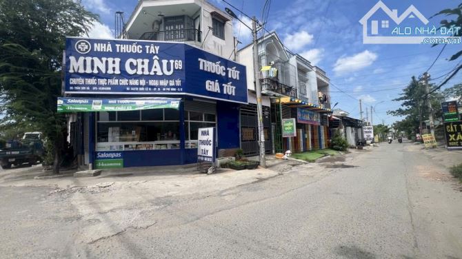Bán nhà Cấp 4 hai mặt tiền đường T15, phường AN PHÚ ĐÔNG, Q12, dt168,5m².DÒNGTIỀN 20tr/th - 2