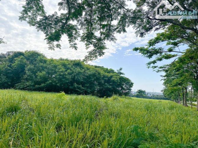 Cần chuyển nhượng gấp hơn 1ha6 đất skc trong cụm kcn biên hoà - đồng nai 👉 Giá chỉ gần 4 - 2
