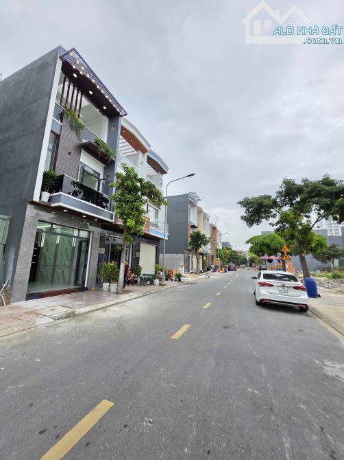 4,5Tỷ TL🔥Bán nhà Đúc 3 Tấm _65,4m2 KDC Chợ Đông Đô, p.An Phú, Tp.Thuận An - 2