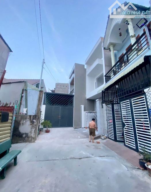 BÁN NHÀ 1 TRỆT 1 LẦU TẠI BỬU HÒA - P BIÊN HOÀ. Sổ Riêng Thổ Cư  ( Sổ Hoàn Công ) - 2