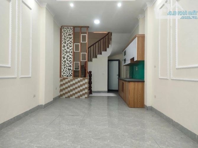 CHỦ CẦN BÁN GẤP NHÀ HỒ TÙNG MẬU - CẦU GIẤY - 36M2 - 5 TẦNG - 7.88 TỶ. - 2